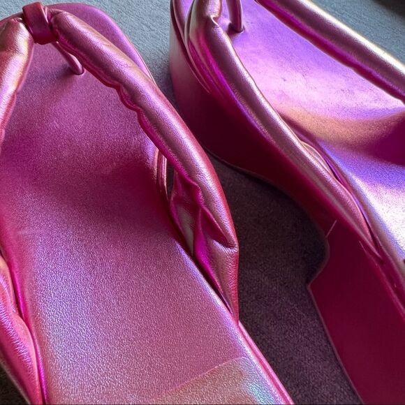 NWOT Jeffrey Campbell Platform Pink Metallic Flip Flop Sandals 9 - Picture 5 of 7